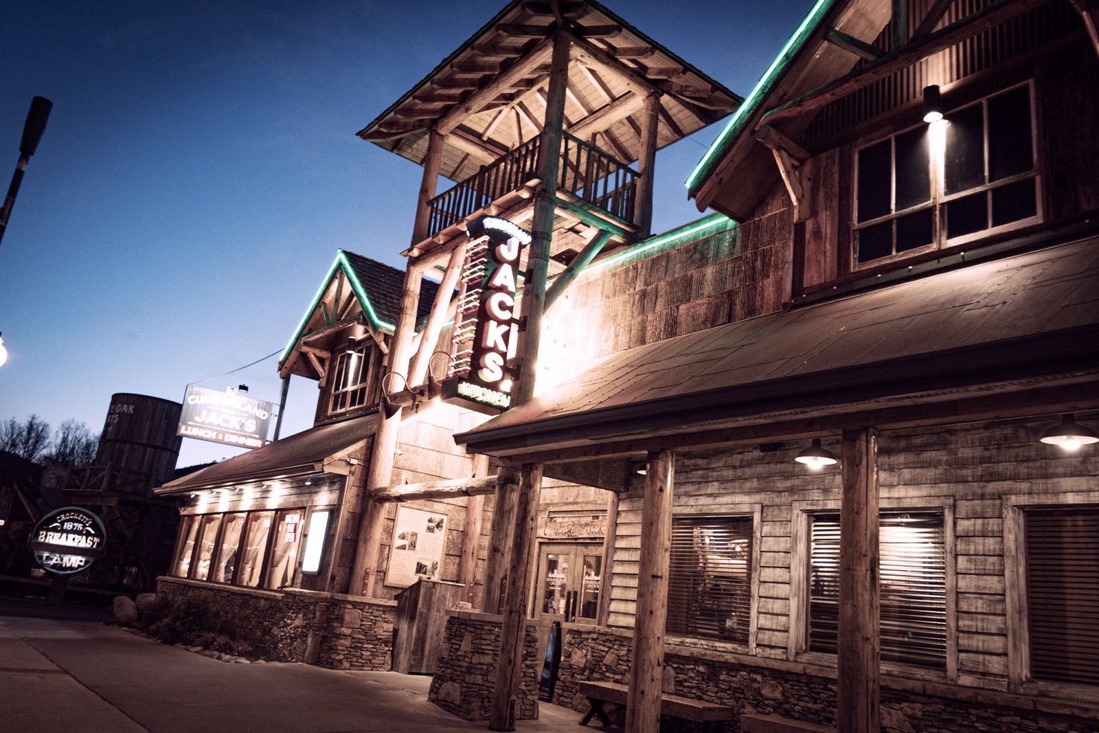 Gatlinburg mountain scenery wall art